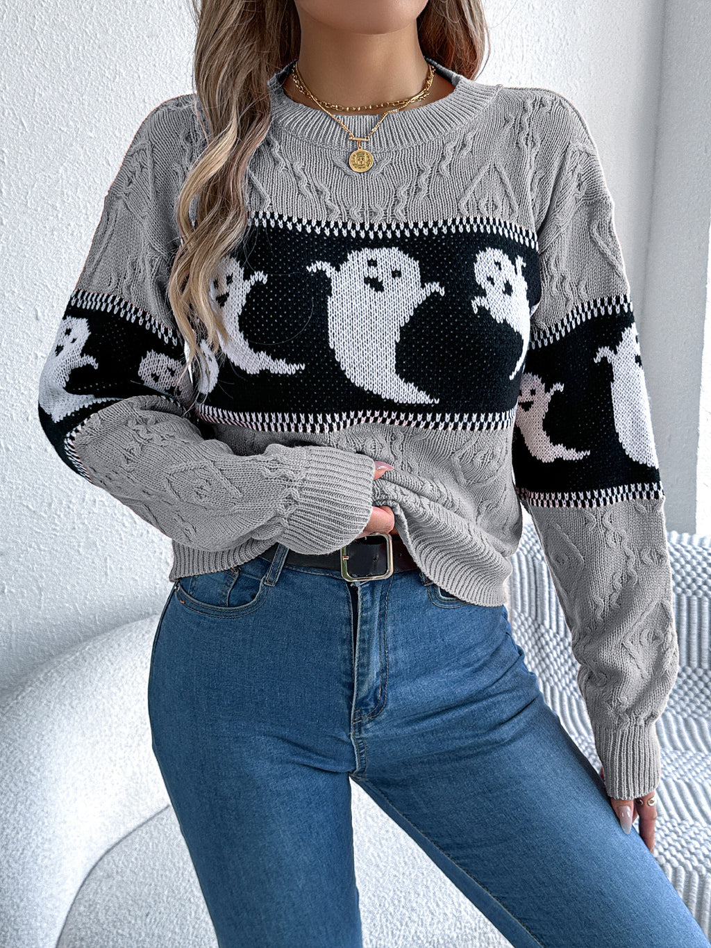 Women Ghost Color Block Long Sleeve Pullover Sweater - Blackthorn 31