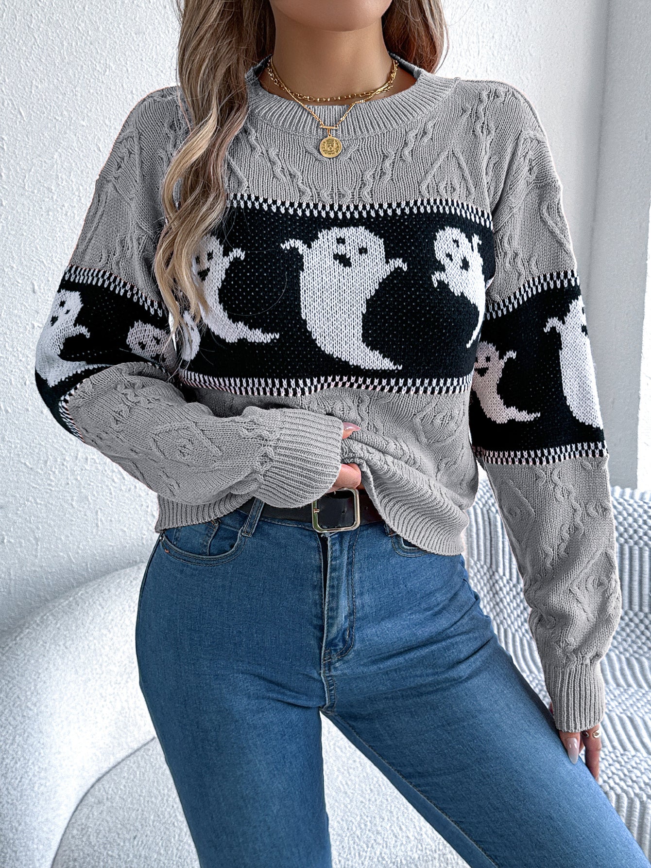 Women Ghost Color Block Long Sleeve Pullover Sweater - Blackthorn 31