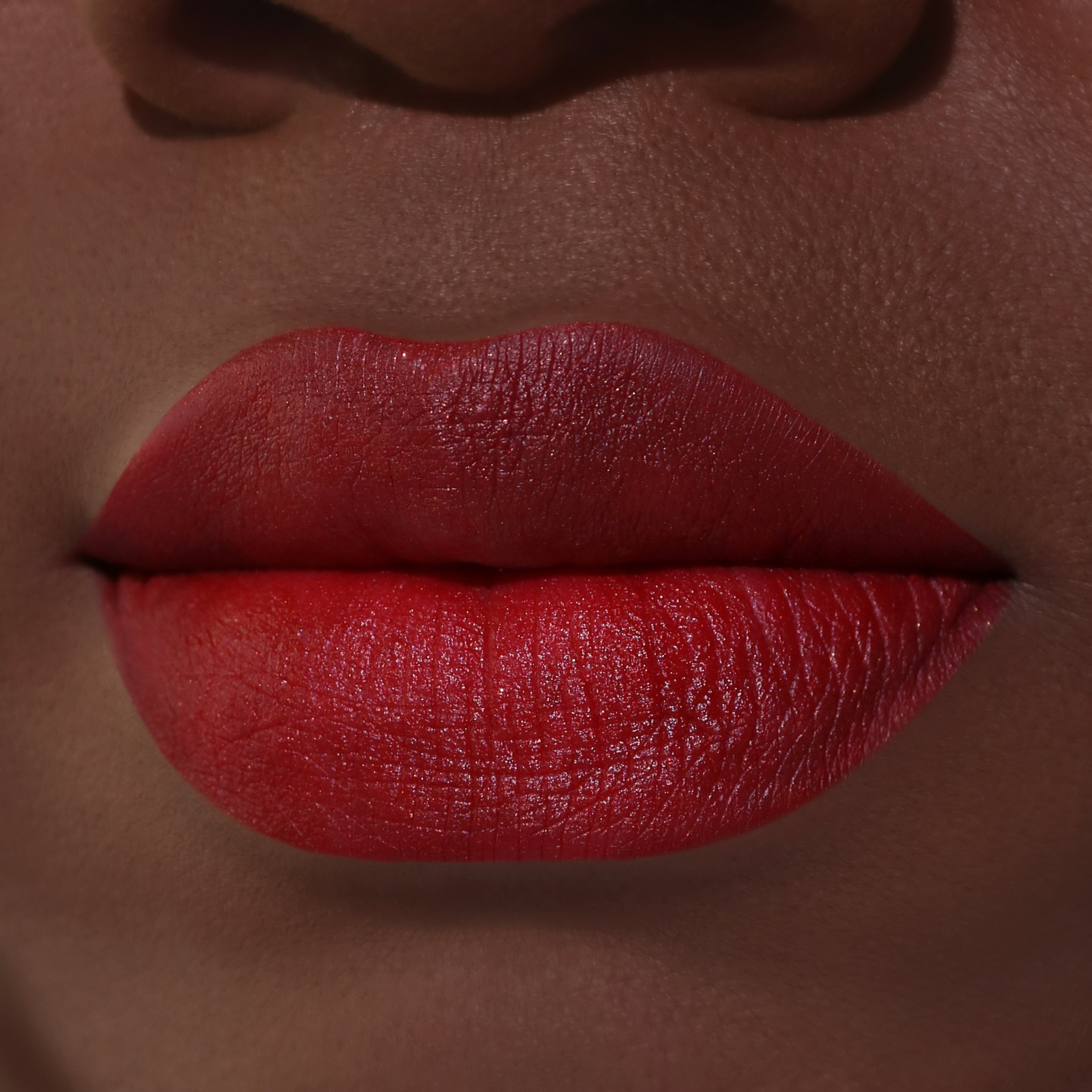 American Psycho Shimmer Lipstick - Blackthorn 31