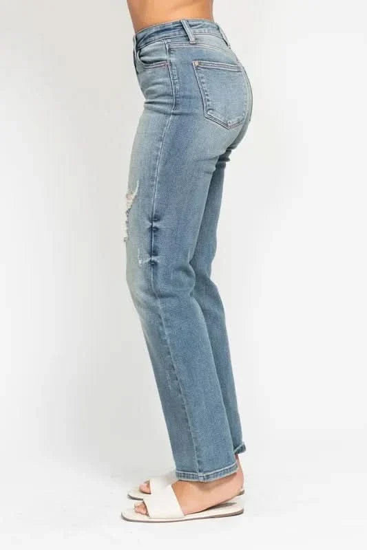 Judy Blue Full Size High Waist Distressed Dad Jean - Blackthorn 31