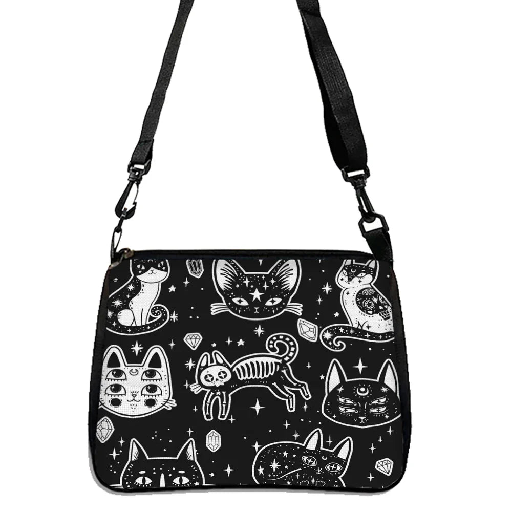 Witchy Purses - Blackthorn 31