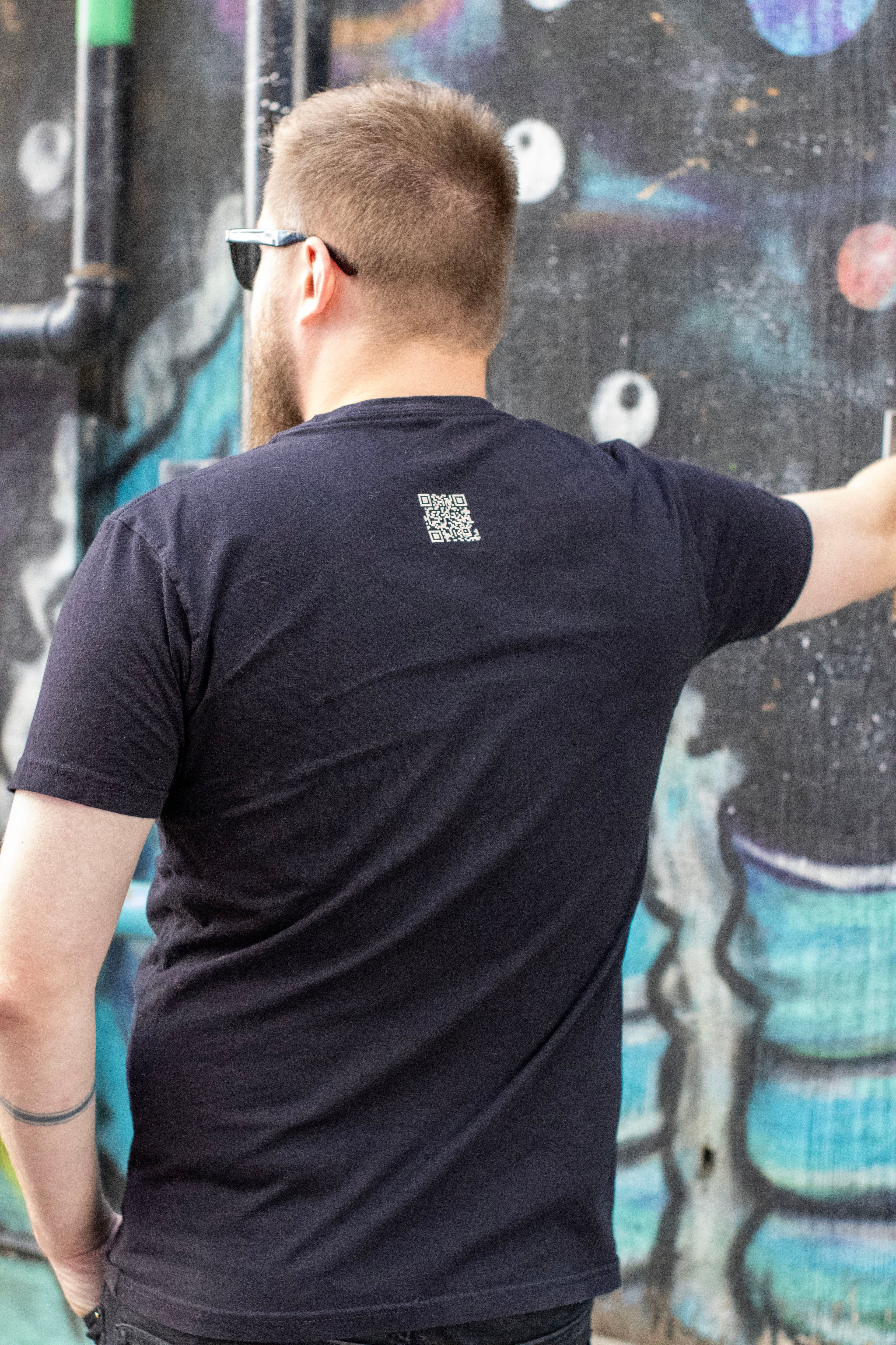 Abstract Ice Cream Skull Graphic Tee - Blackthorn 31