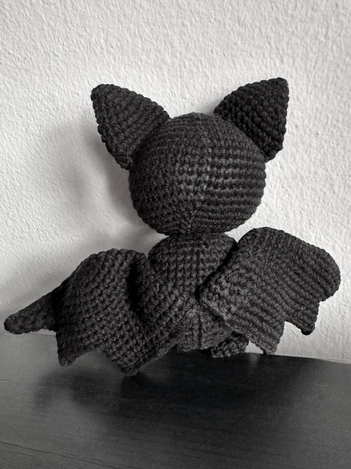 Batty Boo Crochet Toy - Blackthorn 31