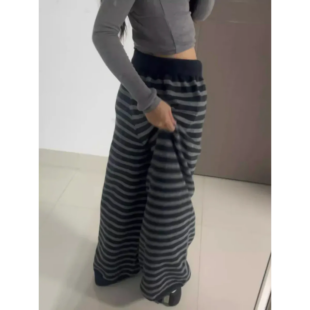 Grunge Stripe Knit Wide Leg Pants - Blackthorn 31