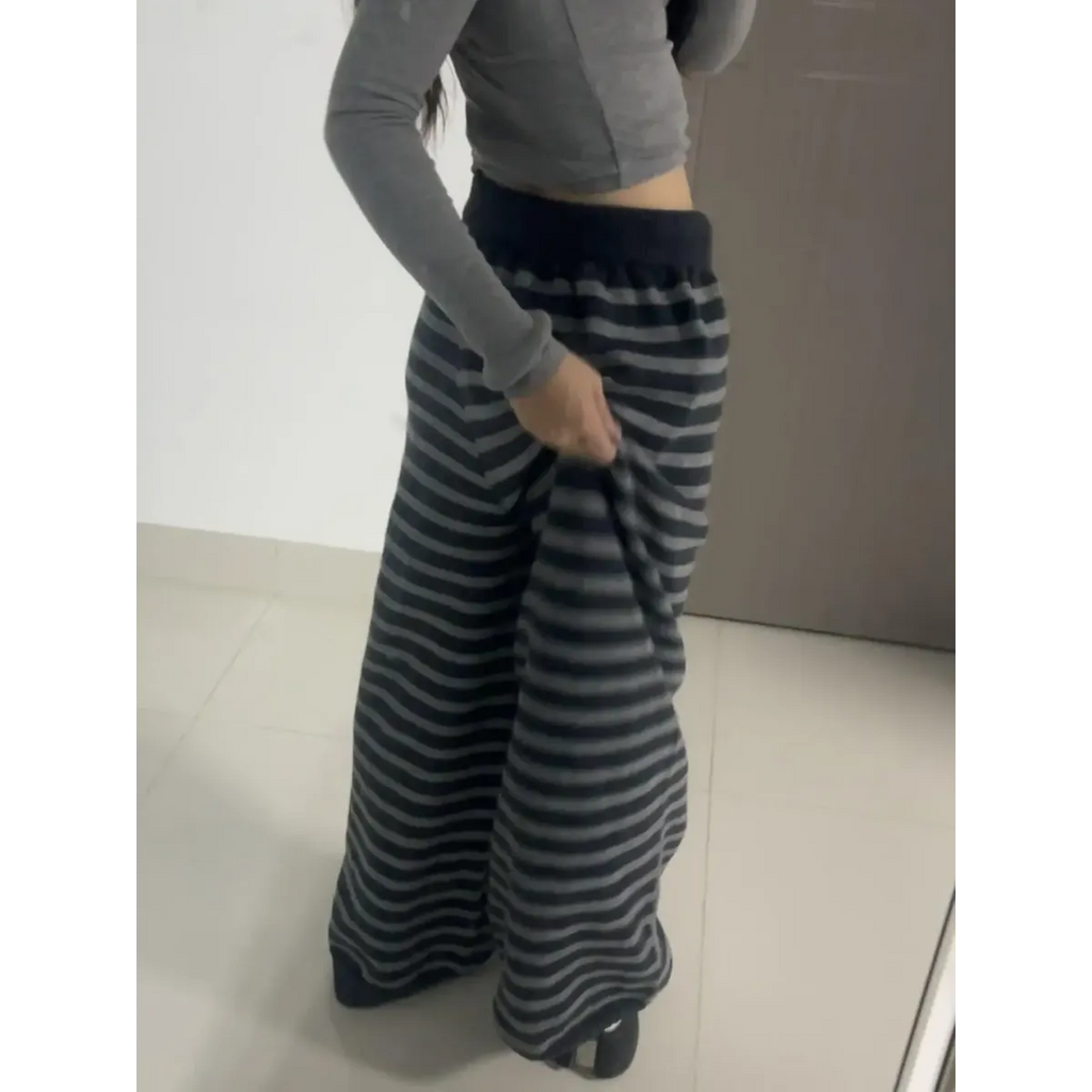 Grunge Stripe Knit Wide Leg Pants - Blackthorn 31
